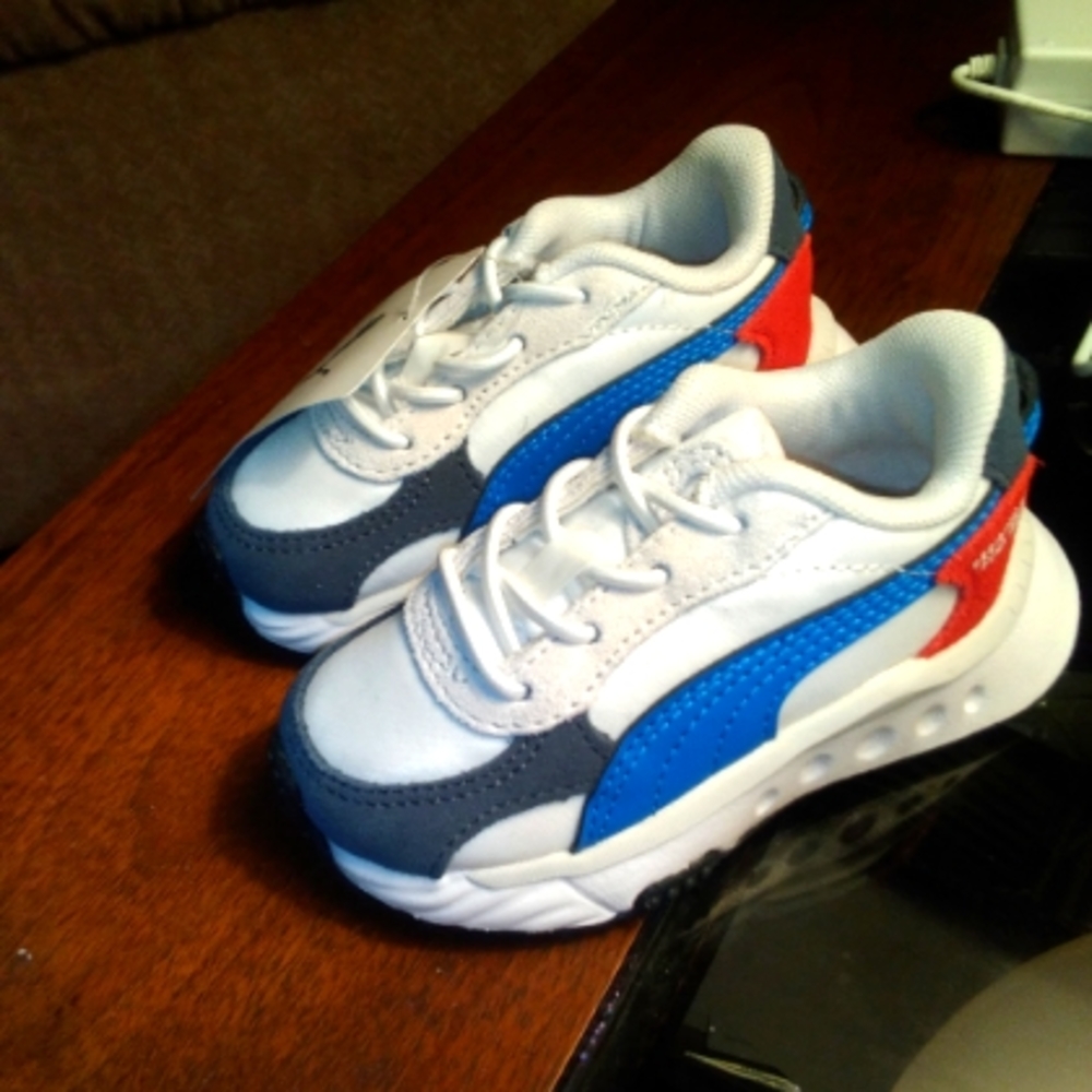 Kids Puma shoes